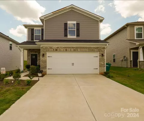 2117 Morgan Hills Dr, Albemarle, NC 28001