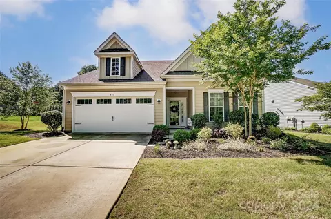 405 Kentmere Ln, Lake Wylie, SC 29710