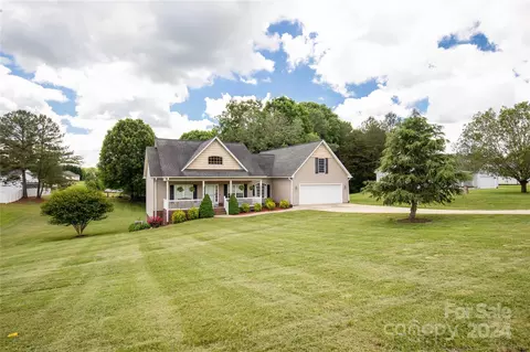 1016 Swaying Oats Dr, York, SC 29745