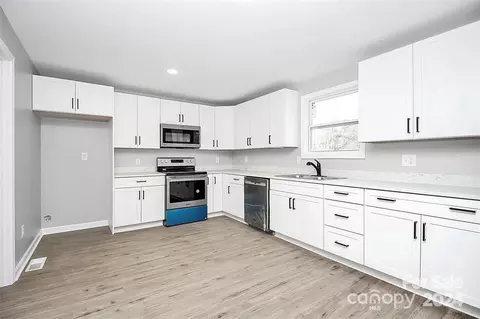 664 Childers St, Belmont, NC 28012