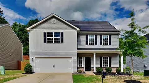 912 Joselynn Dr, Gastonia, NC 28054