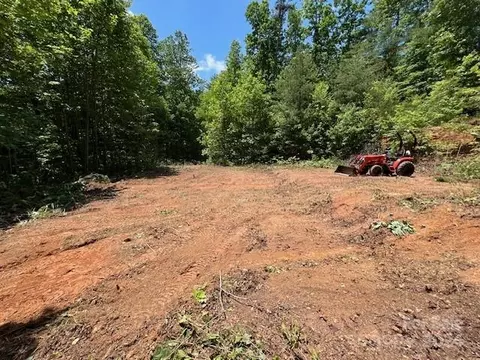 Musket Road, Almond, NC 28702