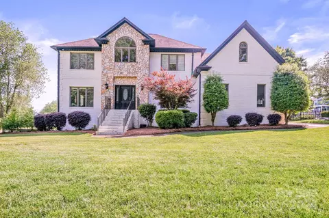 533 Canvasback Rd, Mooresville, NC 28117
