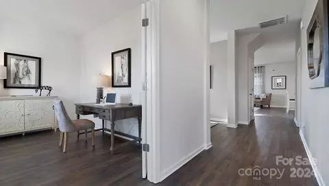 3746 Charles Nw St NW, Conover, NC 28613 photo 3