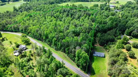 4744 Old Shelby Rd, Hickory, NC 28602