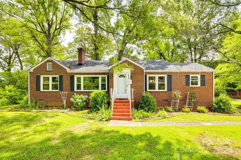 756 Colonial Dr, Rock Hill, SC 29730