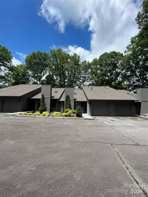 105 Independence Trl, Morganton, NC 28655