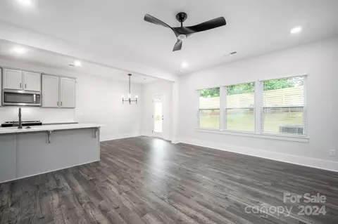 19747 Feriba Pl, Cornelius, NC 28031 photo 3