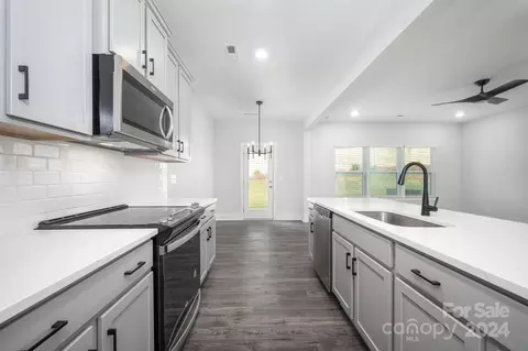 19747 Feriba Pl, Cornelius, NC 28031 photo 11