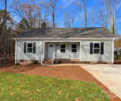 53 Brown St, Concord, NC 28027