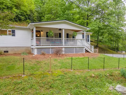 Exterior - 324 E Cope Creek Rd, Sylva, NC 28779 photo 6 of 7