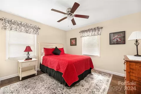 Bedroom - 583 Crestside Se Dr SE, Concord, NC 28025 photo 4 of 6