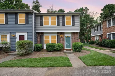 1201 Scaleybark Roa Rd #D, Charlotte, NC 28209