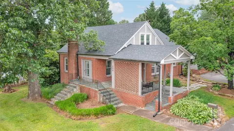 208 Eldred Se St SE, Valdese, NC 28690