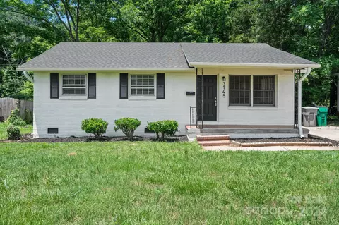 3145 Burbank Dr, Charlotte, NC 28216