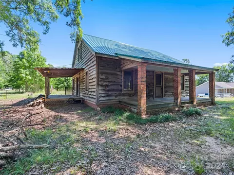 Exterior - 10910 Archer Rd, Davidson, NC 28036 photo 2 of 6