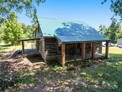 10910 Archer Rd, Davidson, NC 28036