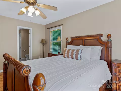Bedroom - 633 Johnson Dr, Canton, NC 28716 photo 3 of 7
