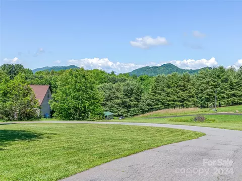 Other - 633 Johnson Dr, Canton, NC 28716 photo 2 of 5