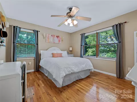 Bedroom - 633 Johnson Dr, Canton, NC 28716 photo 4 of 7