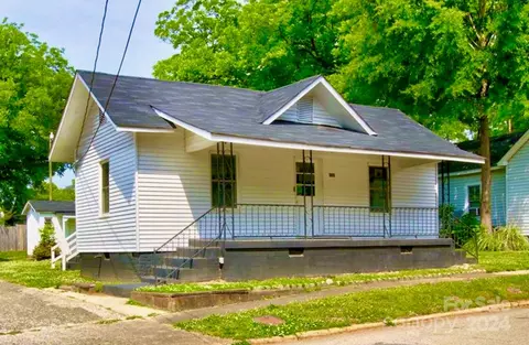 134 Crawford St, Salisbury, NC 28144