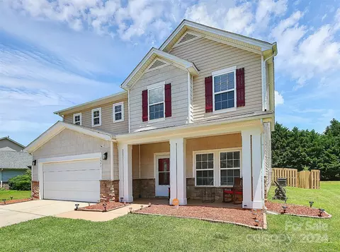 15421 Superior St, Charlotte, NC 28273