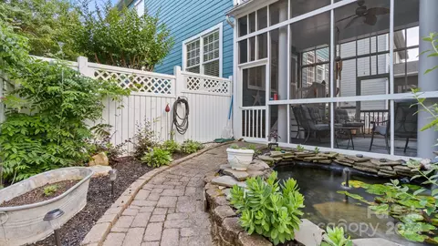 Exterior - 7121 Michael Scott Xing, Fort Mill, SC 29708 photo 14 of 15
