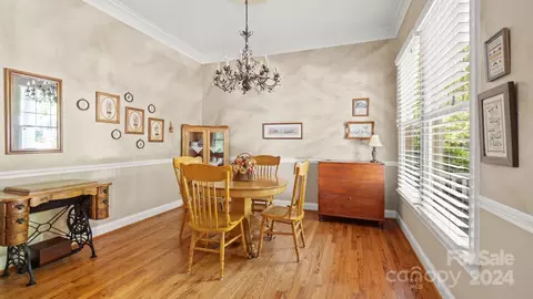 Dining - 7121 Michael Scott Xing, Fort Mill, SC 29708 photo 1 of 1