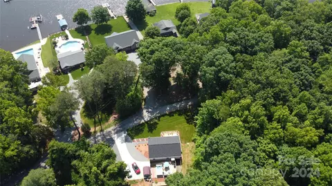 218 Doc Mccullock Rd, Lexington, NC 27292