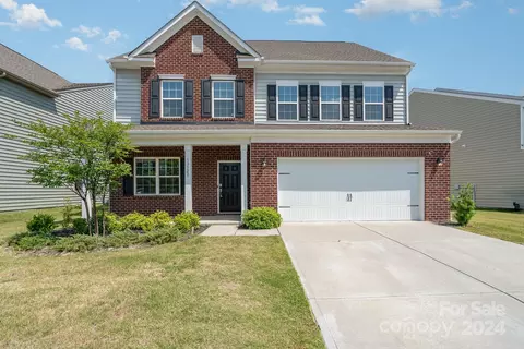 13520 Napoleon Dr, Charlotte, NC 28273