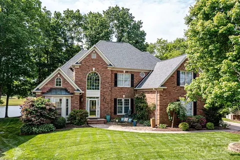 15615 Northstone Dr, Huntersville, NC 28078