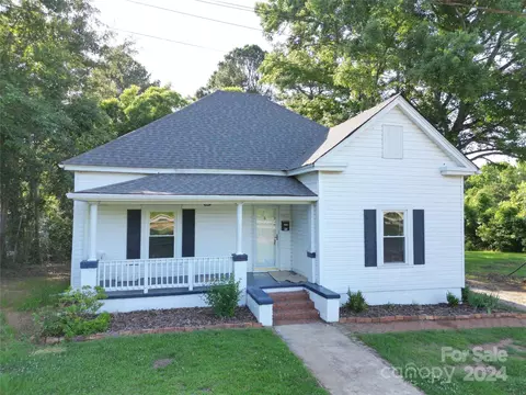 913 N Green St, Wadesboro, NC 28170