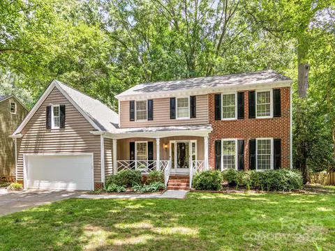 8807 Twin Trail Dr, Huntersville, NC 28078