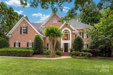 10801 Lederer Ave, Charlotte, NC 28277