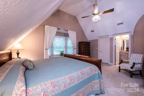 Bedroom - 5354 Pittstown Rd, Hickory, NC 28602 photo 3 of 3