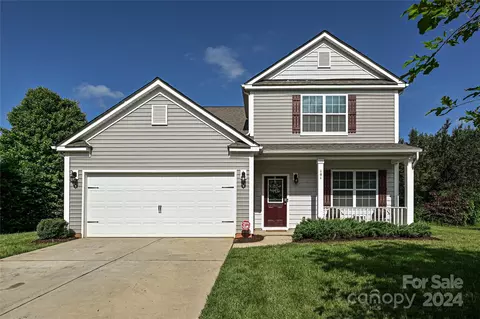 101 Meadow Stream Dr, Mount Holly, NC 28120