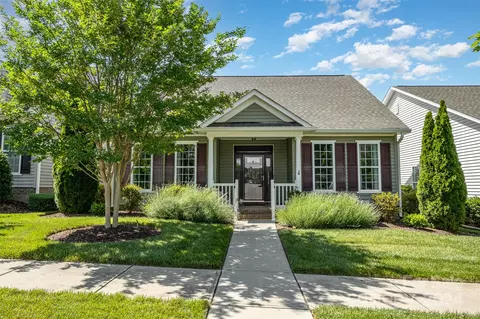 11711 Meetinghouse Dr, Cornelius, NC 28031
