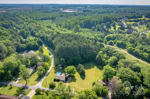 1304 8th Nw Ave NW, Conover, NC 28613 photo 34