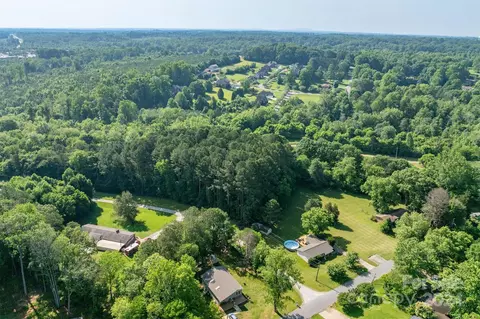 1304 8th Nw Ave NW, Conover, NC 28613 photo 35