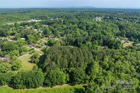 1304 8th Nw Ave NW, Conover, NC 28613 photo 32