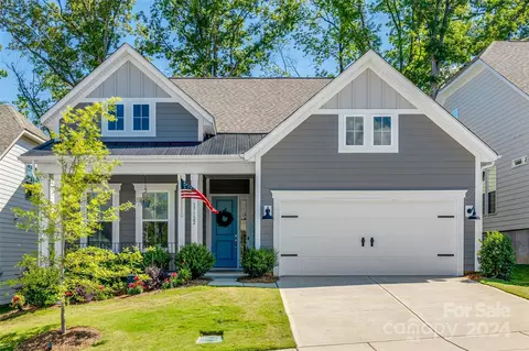 17122 Sand Bank Rd, Charlotte, NC 28278