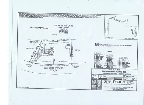 871 Summit Springs Dr, Flat Rock, NC 28731