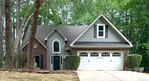 9207 Cedar River Rd, Huntersville, NC 28078
