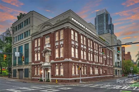 229 N Church 404 St #404, Charlotte, NC 28202