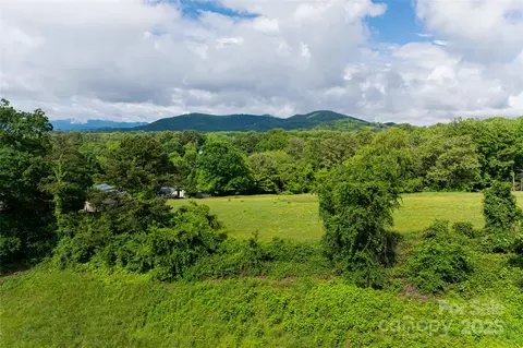 193 Brickyard Rd, Asheville, NC 28806