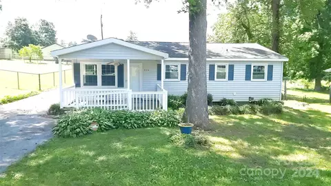 604 E Boston Ave, Bessemer City, NC 28016