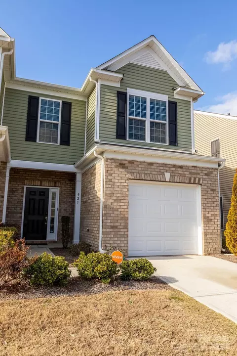 921 Wicawa Rd, Fort Mill, SC 29708 photo 2