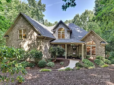 4931 Spring Chase Way, Davidson, NC 28036