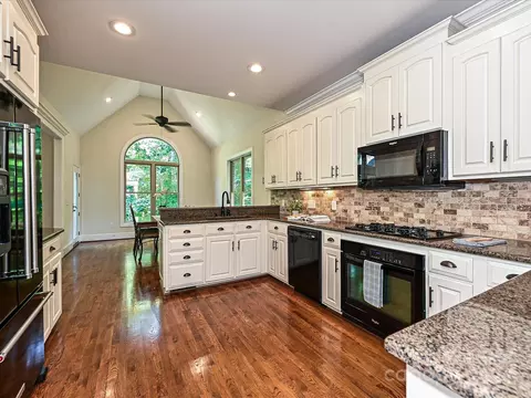 4931 Spring Chase Way, Davidson, NC 28036 photo 13