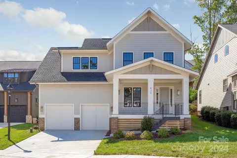 835 Naples Dr, Davidson, NC 28036